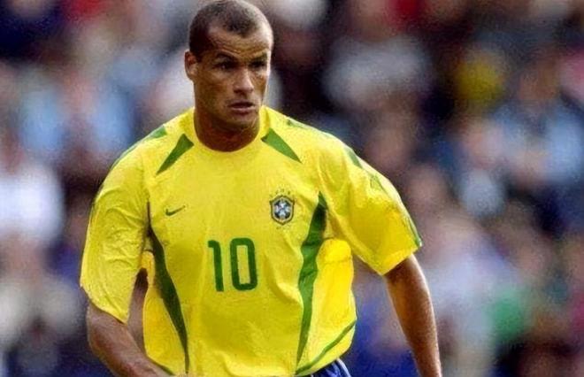 争异常激烈 争异常激烈